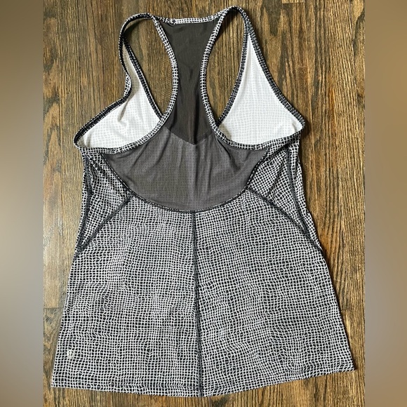 Lululemon Racer Back Tank - Picture 6 of 13